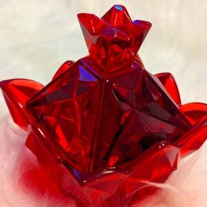 Handmade red faceted resin jar